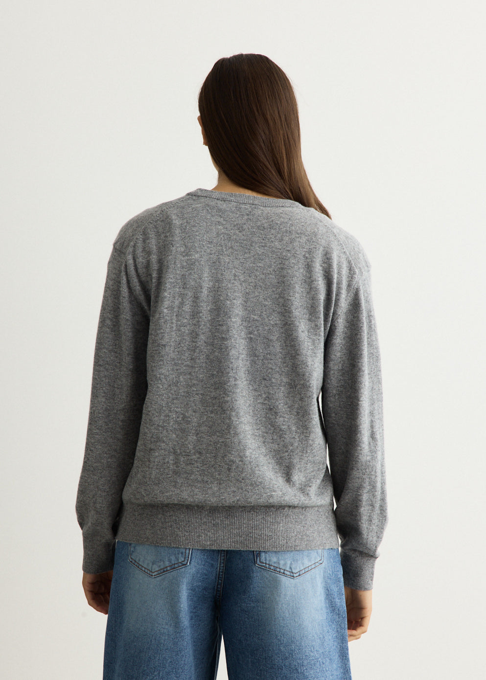 Unisex Soft V-Neck Jumper