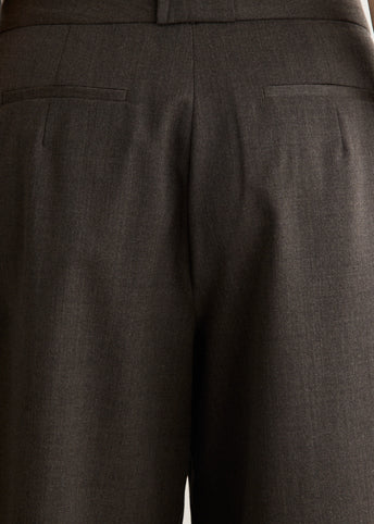 Wool Pleat Loop Shorts