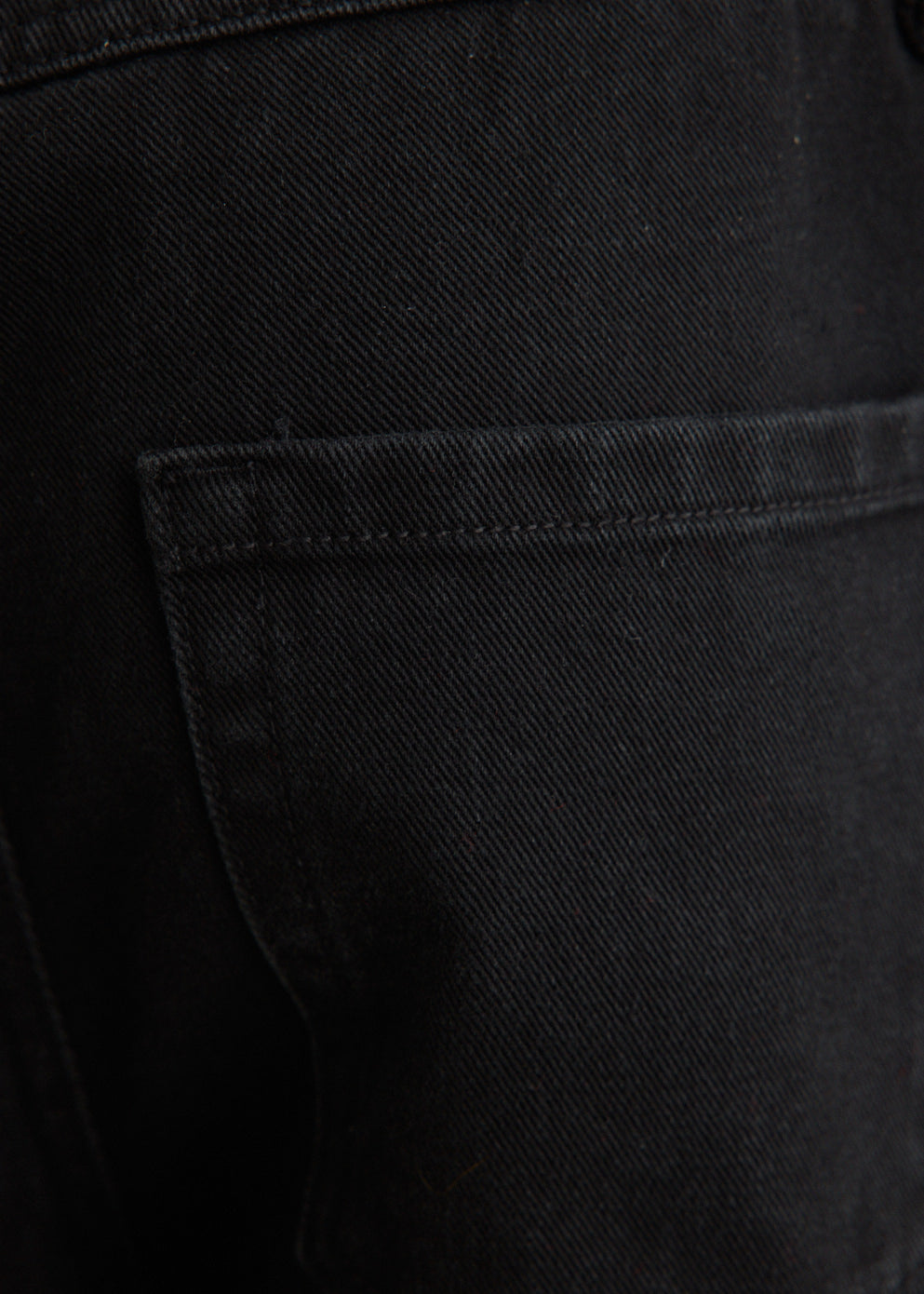 Incu Exclusive Bermuda Denim Pants