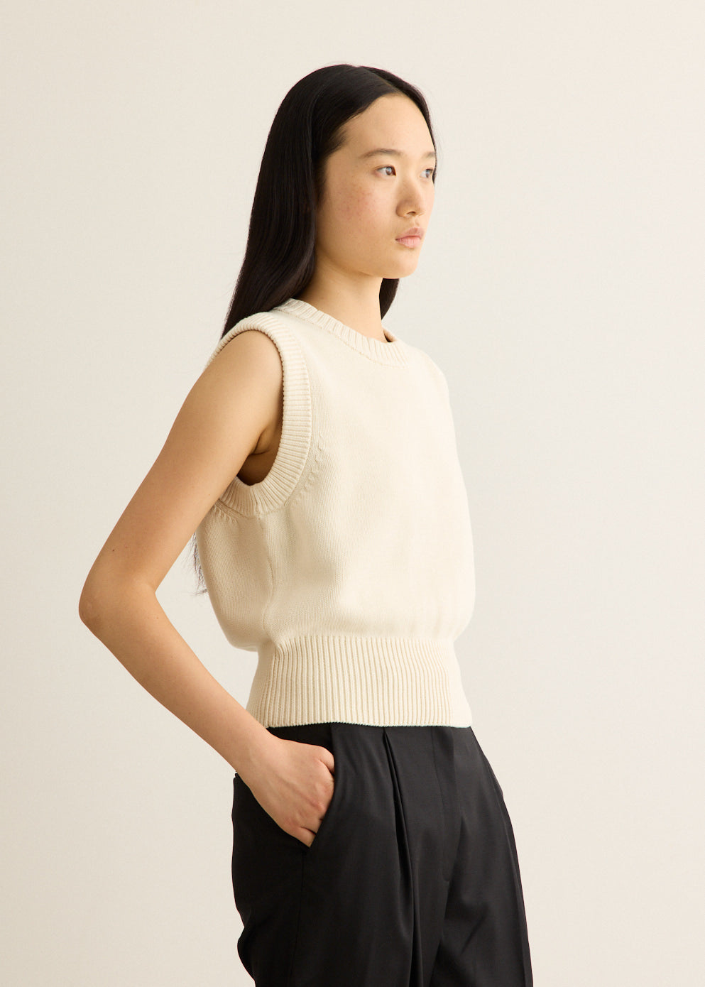 Beata Vest