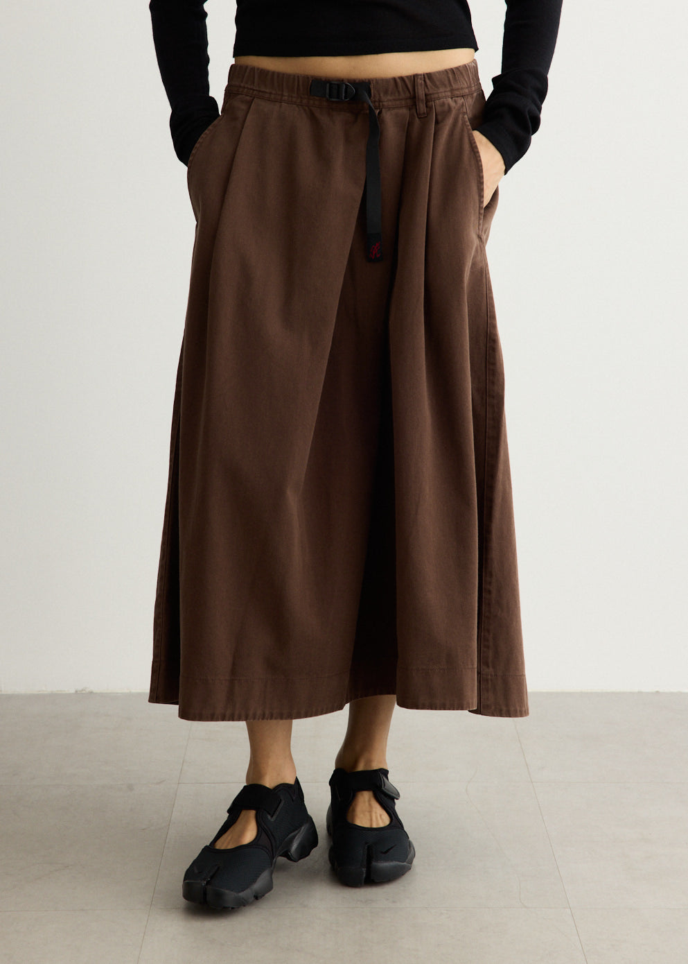 Talecut Skirt