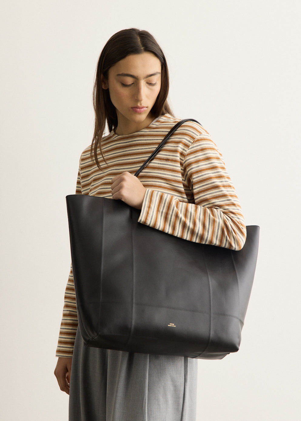 Roam Leather Tote