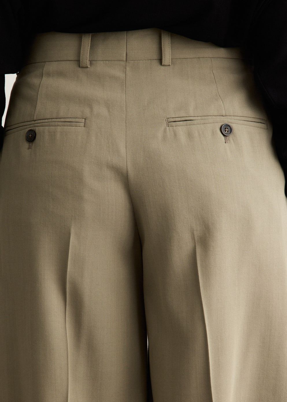 Wide Fluid Shorts