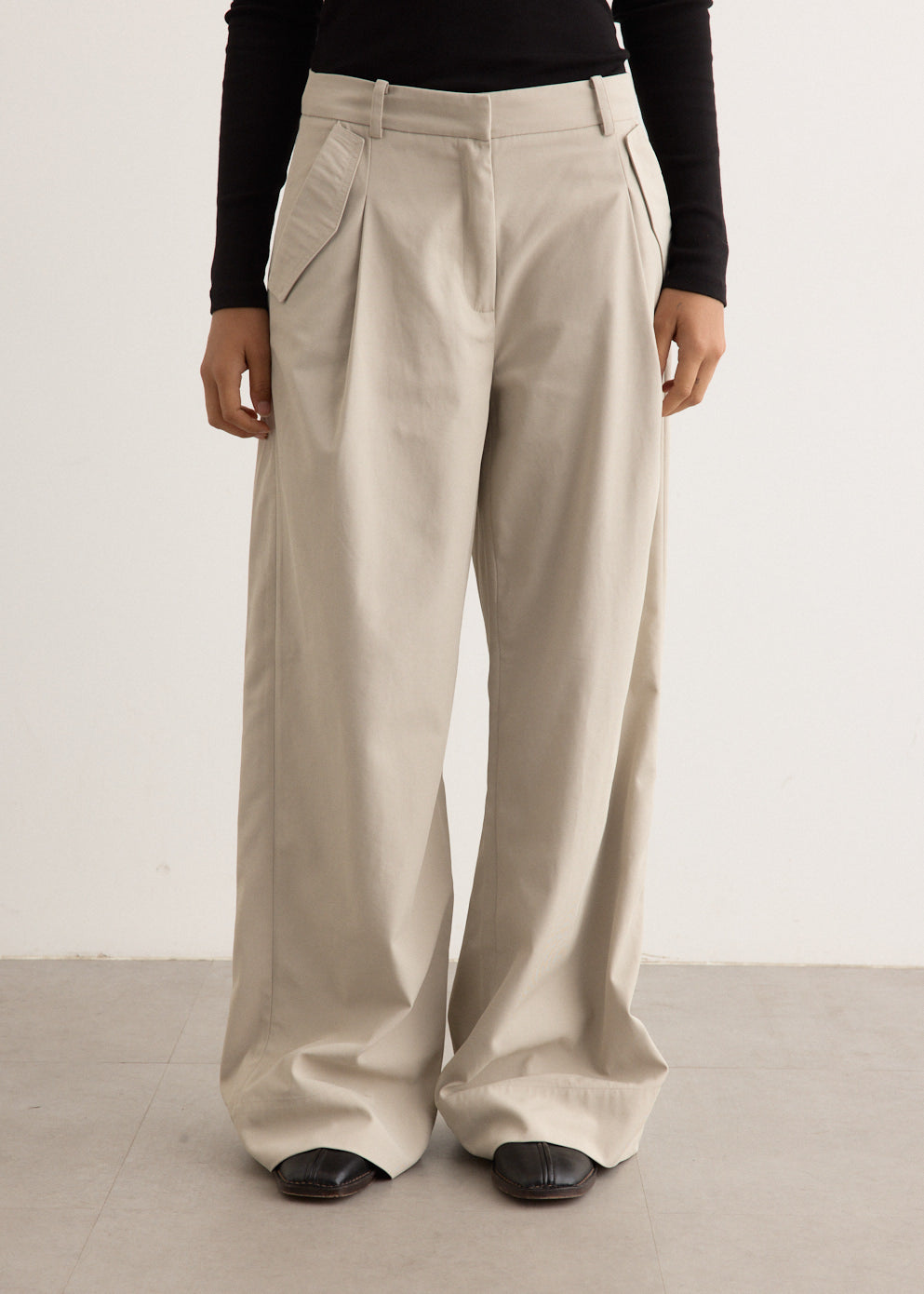 Utility Pleat Pants