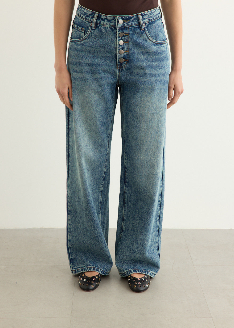 Button Fly Classic Jeans