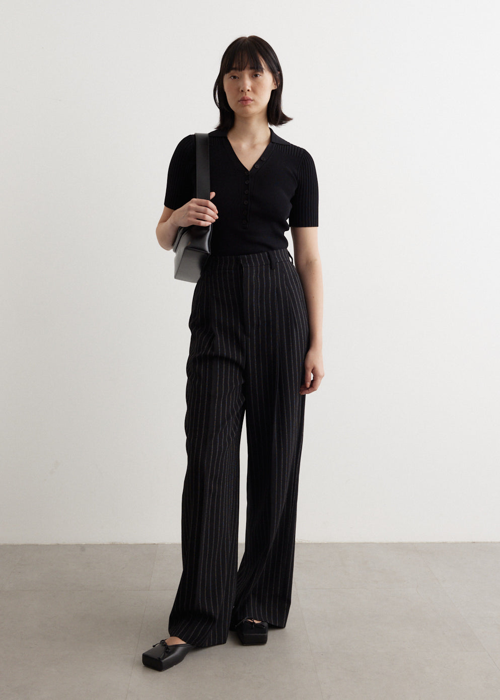 AMI PARIS - High Waist Large Trousers - Pant,Specials : American Fashion Style Bags On Sale AMI PARIS - High Waist Large Trousers - Pant,Specials : American Fashion Style Bags On Sale