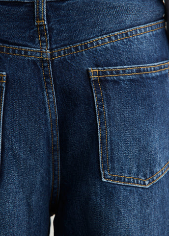 Mid Rise Pleat Barrel Jeans