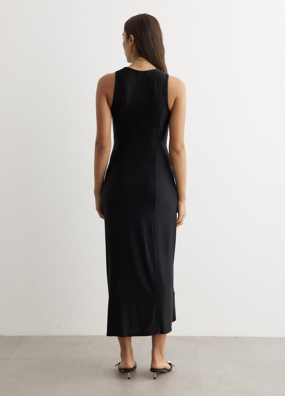 Sleeveless Robe Dress