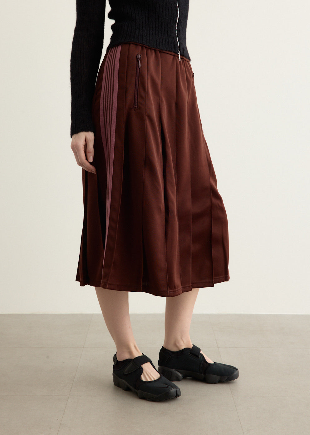 Poly Smooth Pleated Track Skirt