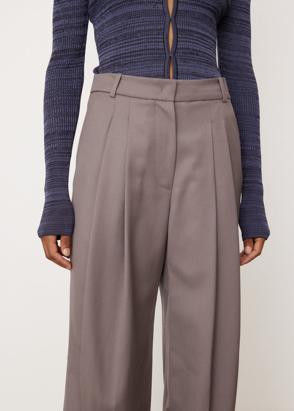 Basic Long Trousers