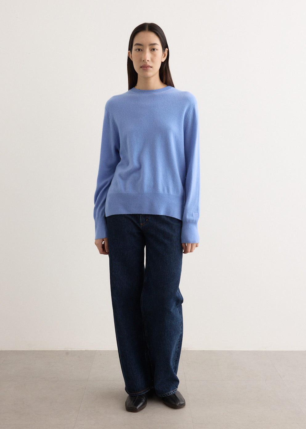 Crew Neck Cashmere Knit