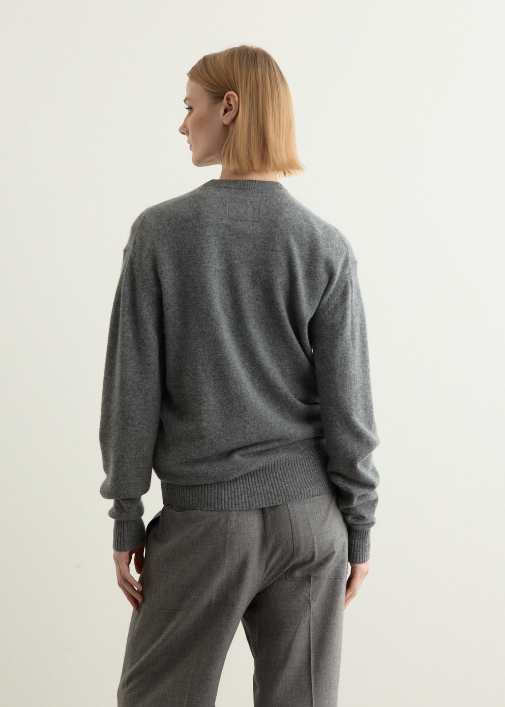 Classic Cashmere Crew Knit