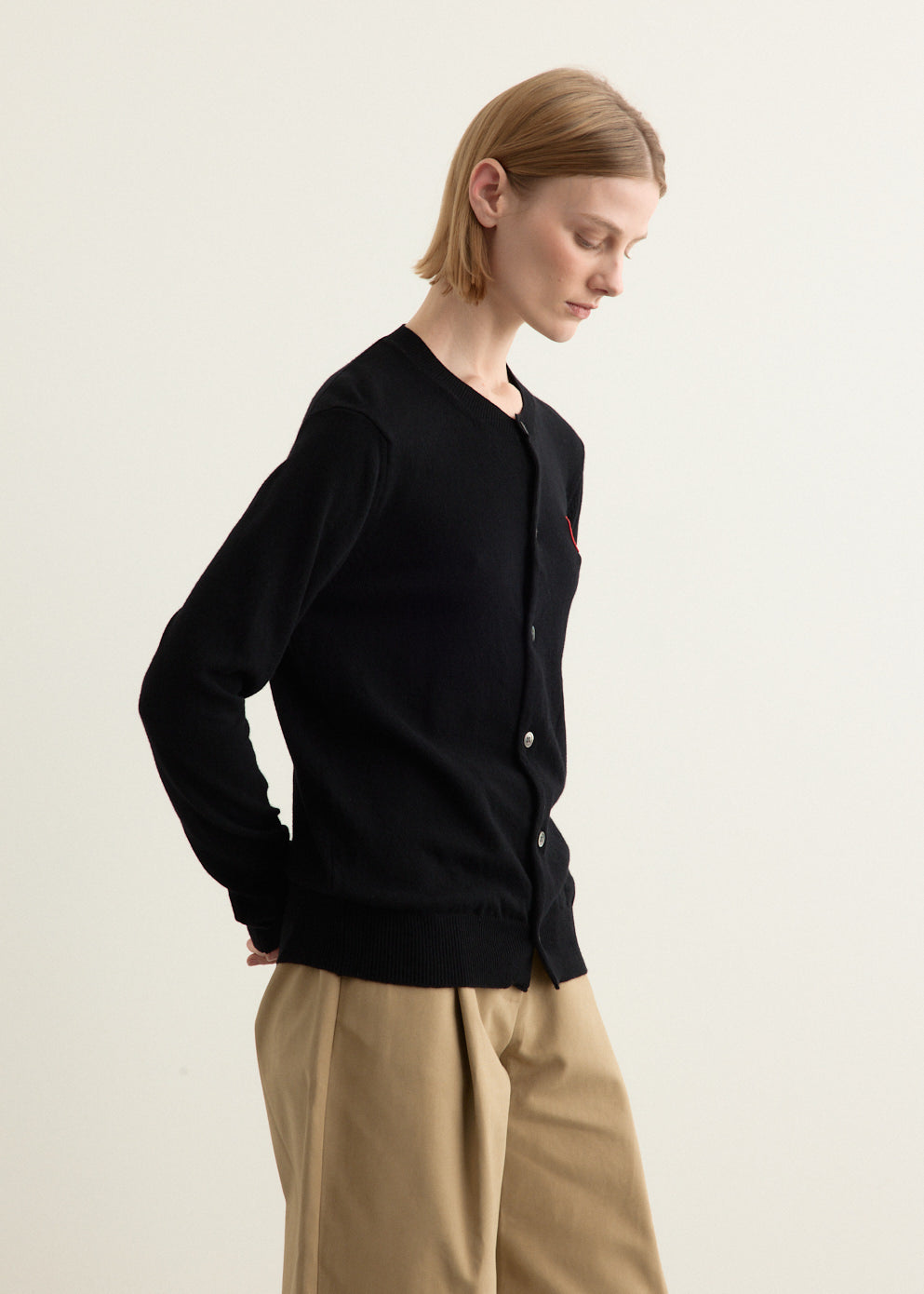 Red Emblem Heart Round Neck Cardigan