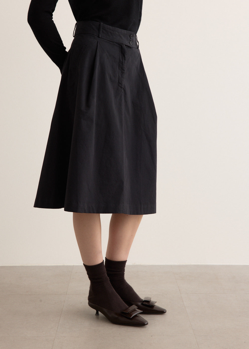 【Peku様】23AW UGNE SKIRT ブラック Velvet Doll Skirt – axes femme from JAPAN