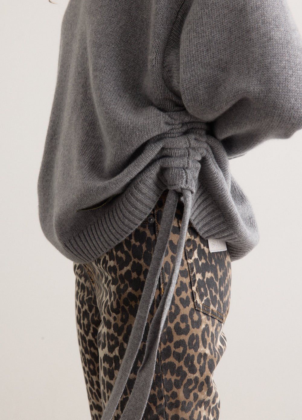 Future Wool Mix Oversized O-Neck Jumper