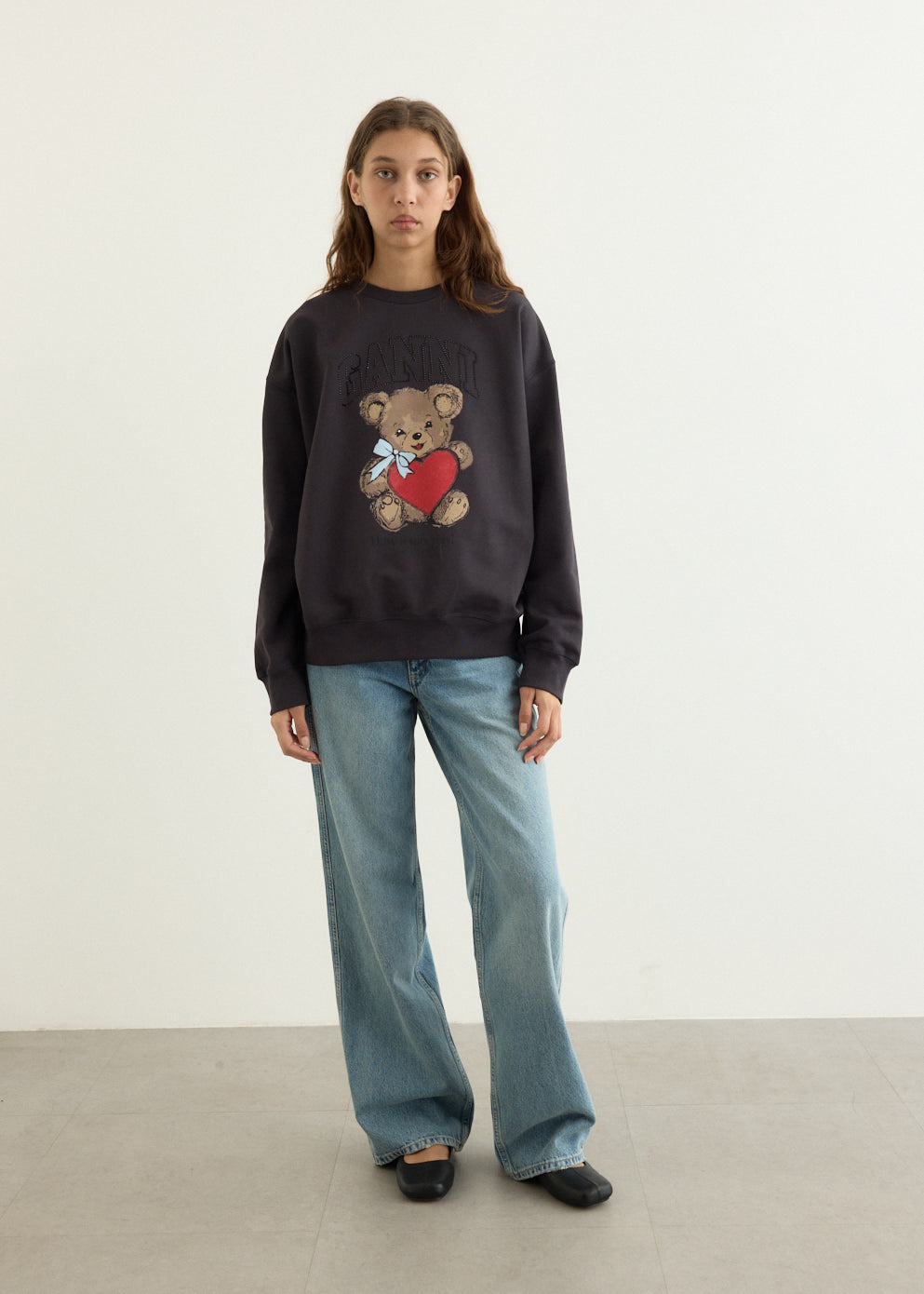 Isoli Bear with Rhinestone Crewneck Sweatshirt