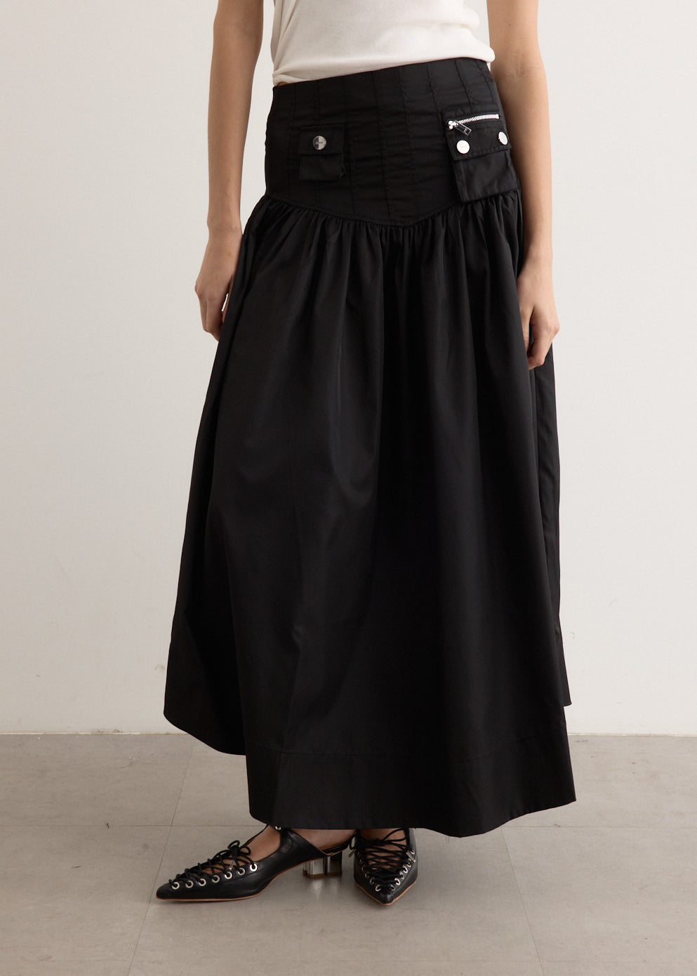 Duchesse Nylon Long Pocket Skirt