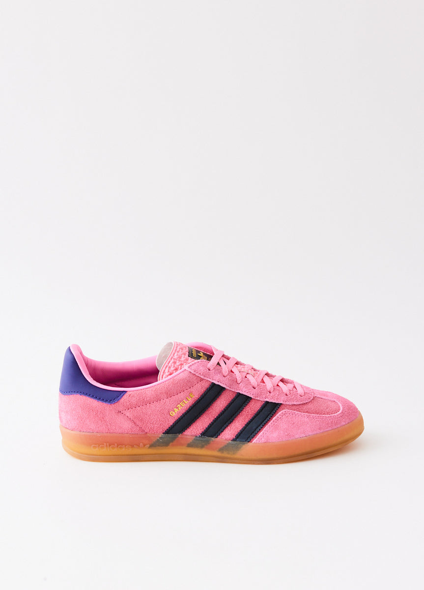 pink and blue gazelles
