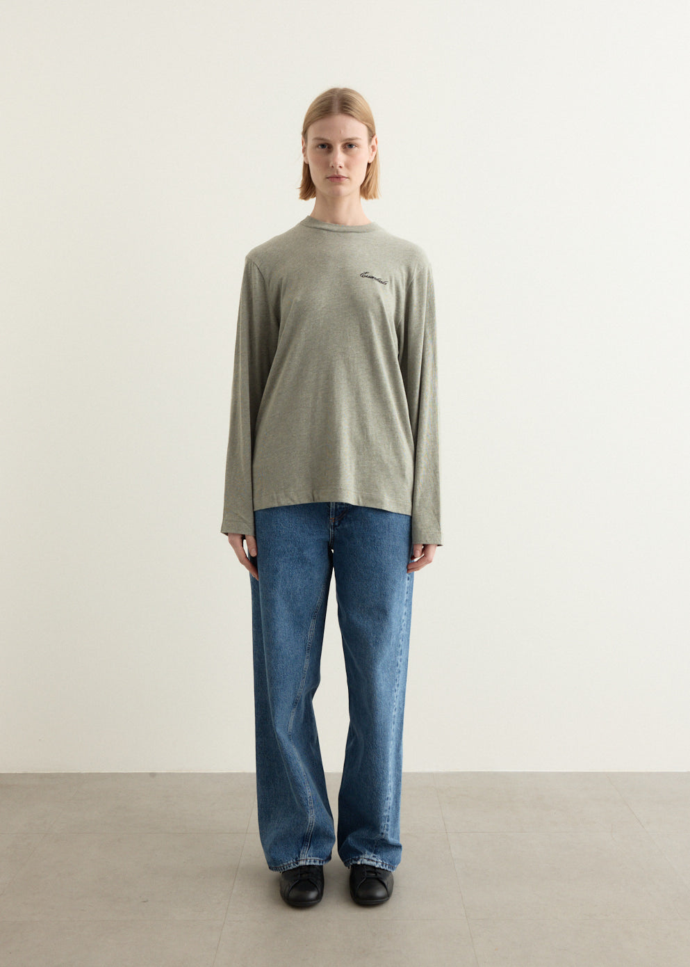 Women's Classic Fit Long Sleeve T-Shirt