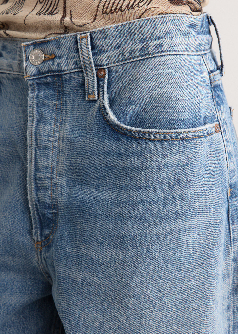 Low Slung Baggy Jeans