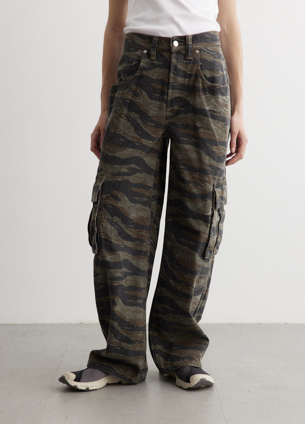 Camo Bagged Out Pocket Jean