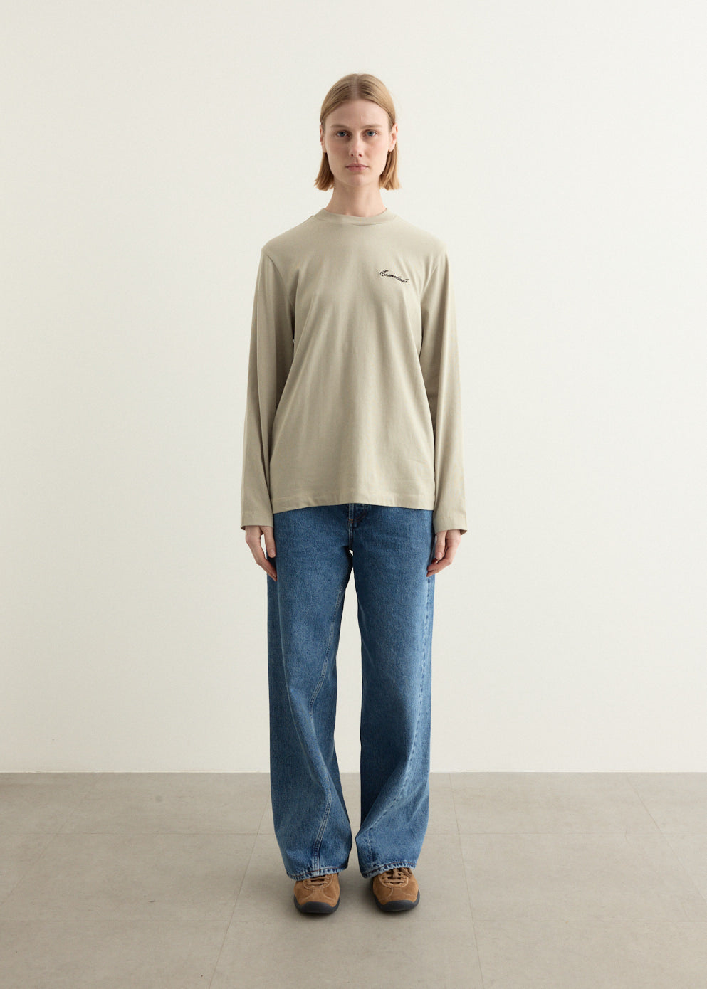 Women's Classic Fit Long Sleeve T-Shirt