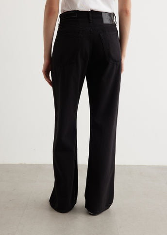 Featherweight Logan Jeans