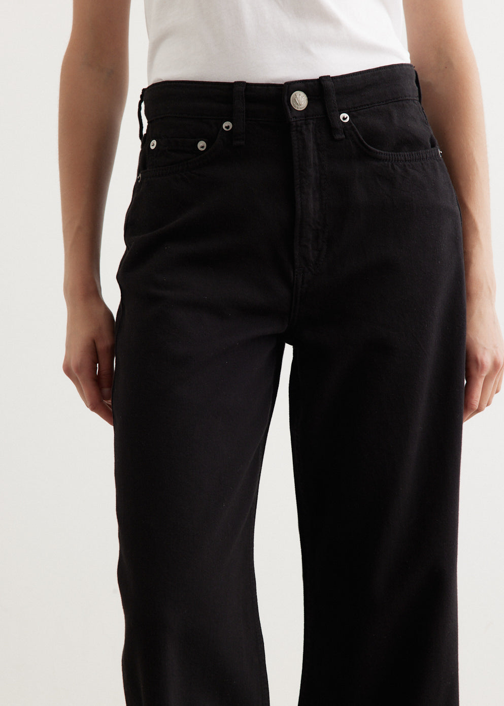 Featherweight Logan Jeans