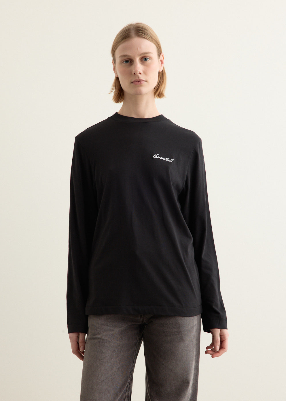 Women's Classic Fit Long Sleeve T-Shirt