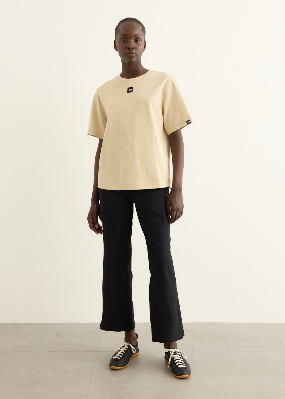 Women's Relaxed Logo Short Sleeve T-Shirt