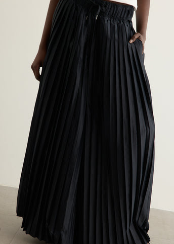 Women's Sportswear Collection Pleated Track Pants