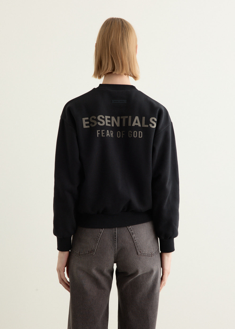 Women's Classic Fit Crewneck