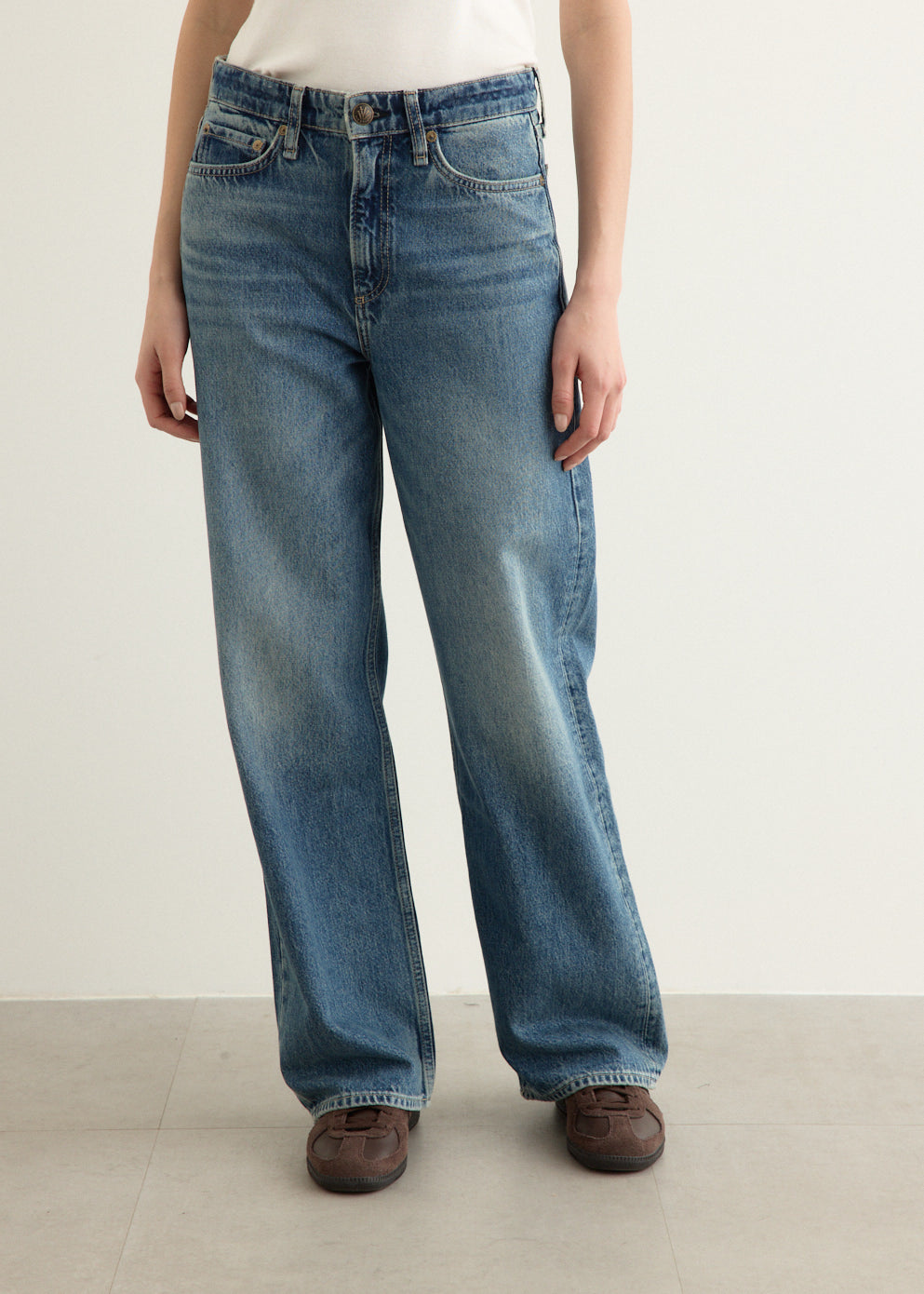 Featherweight Logan Wide Leg Jeans