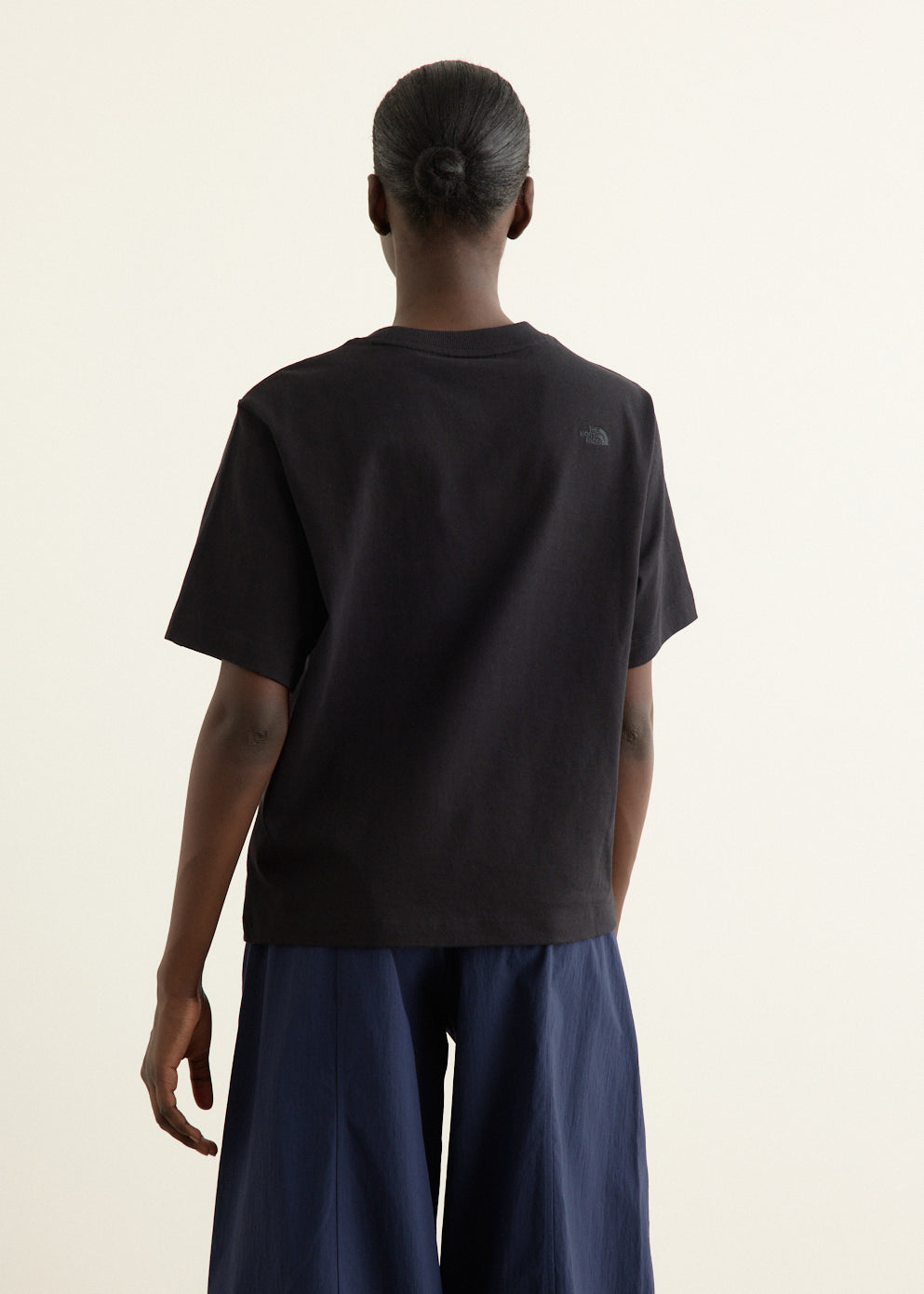 Women's Relaxed Logo Short Sleeve T-Shirt