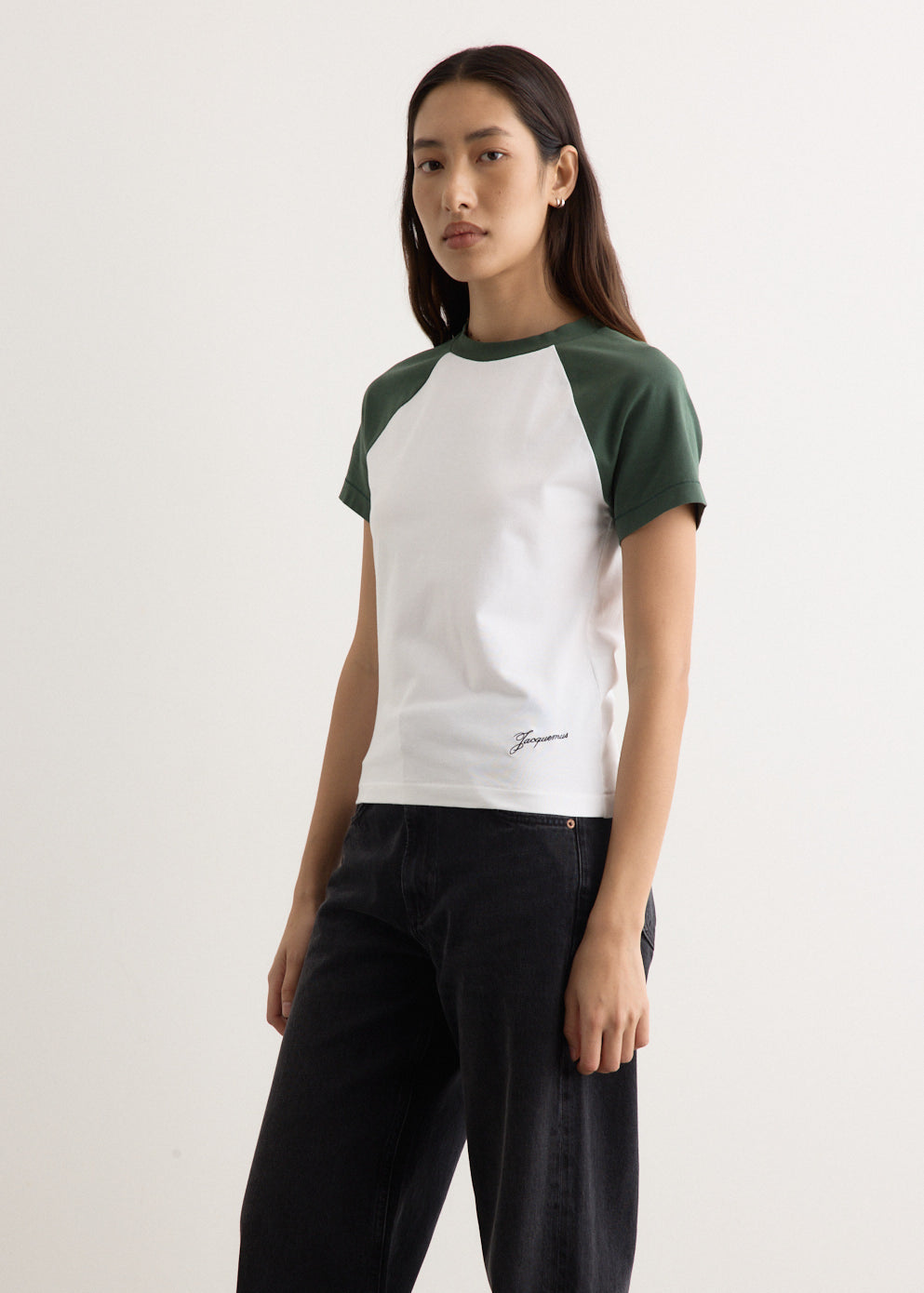 【送料&関税込】Jacquemus Le Mini Tshirt Baseball JACQUEMUS T-shirt LE MINI TSHIRT BASEBALL in white/ red