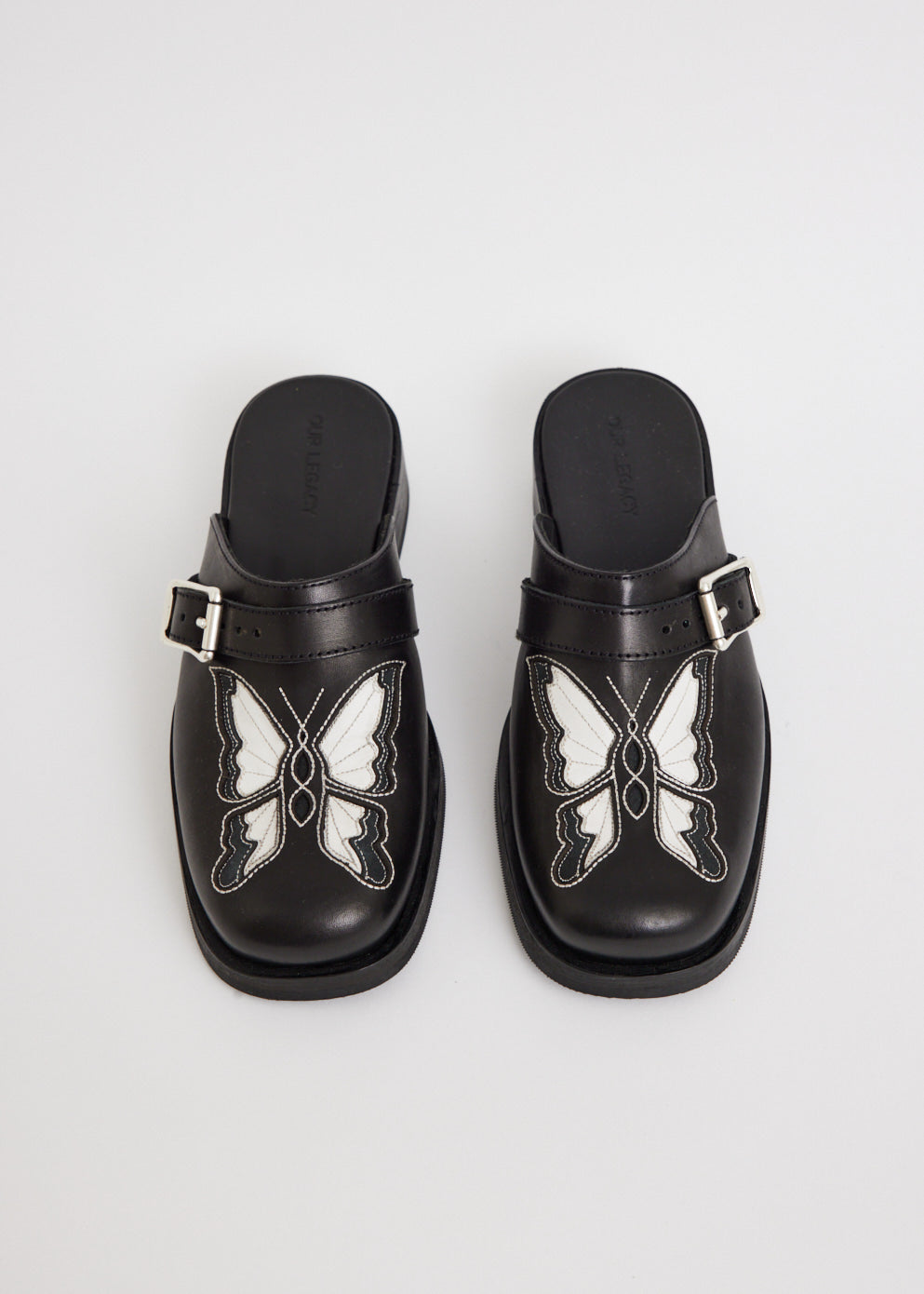 Camion Butterfly Mules