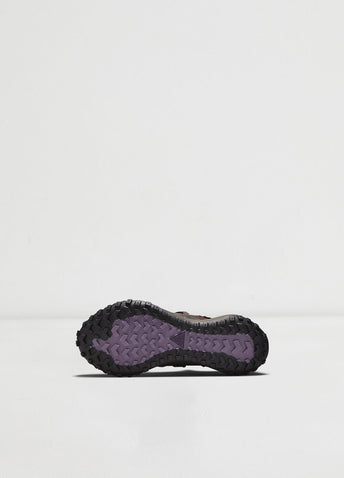 Mountain Fly Low Sneakers