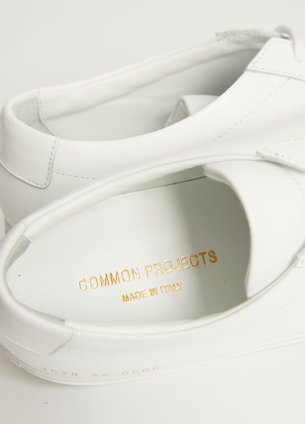 Common projects factory discount
