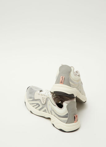 Trail Sneakers