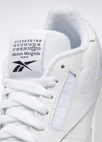 x Maison Margiela Classic Leather Tabi Sneakers