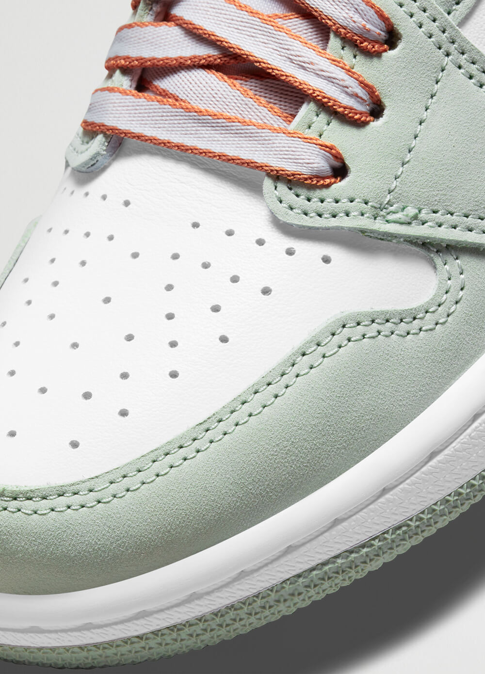 Air Jordan 1 High Sneakers