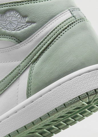 Air Jordan 1 High Sneakers
