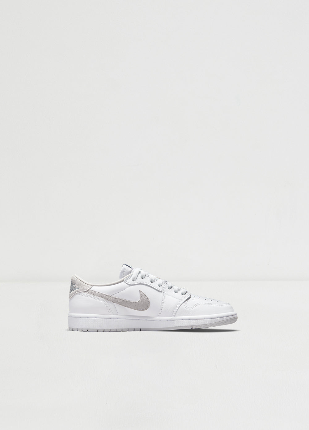 Womens Air Jordan 1 Low Sneakers