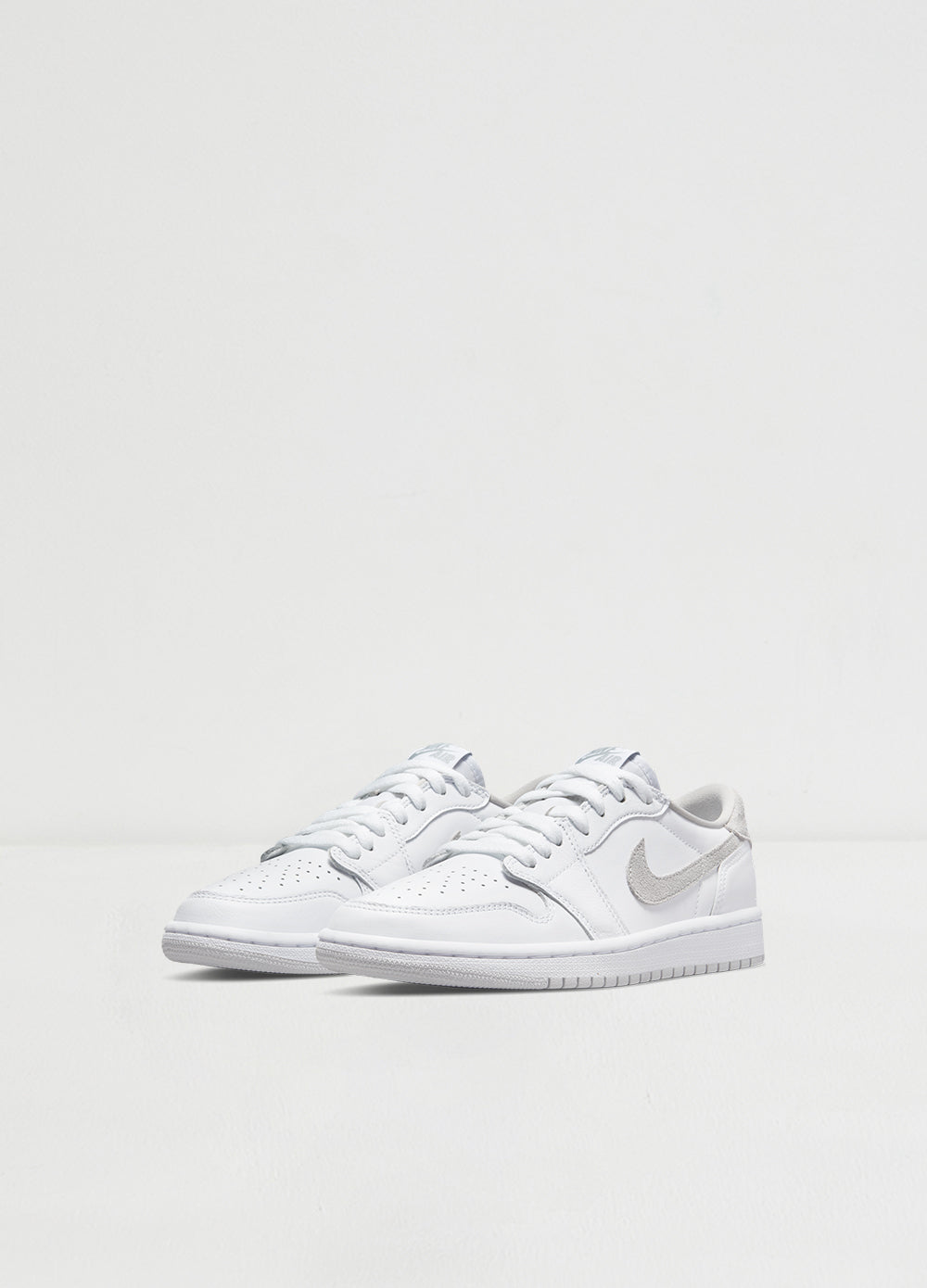 Womens Air Jordan 1 Low Sneakers