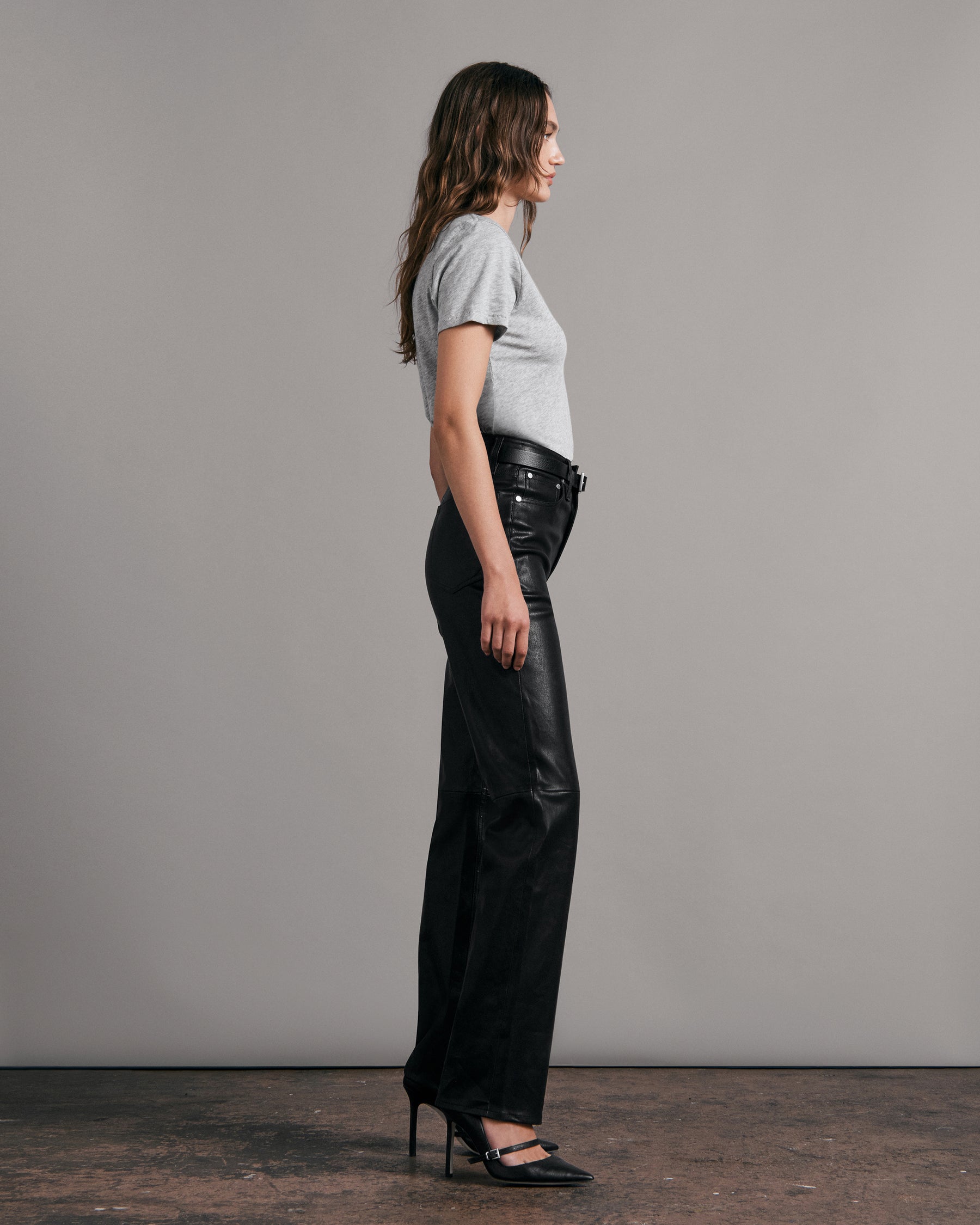 Slub V-Neck T-Shirt