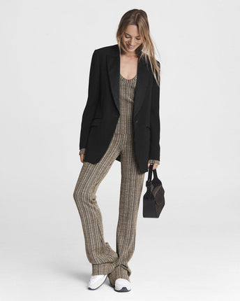 Kaia Blazer