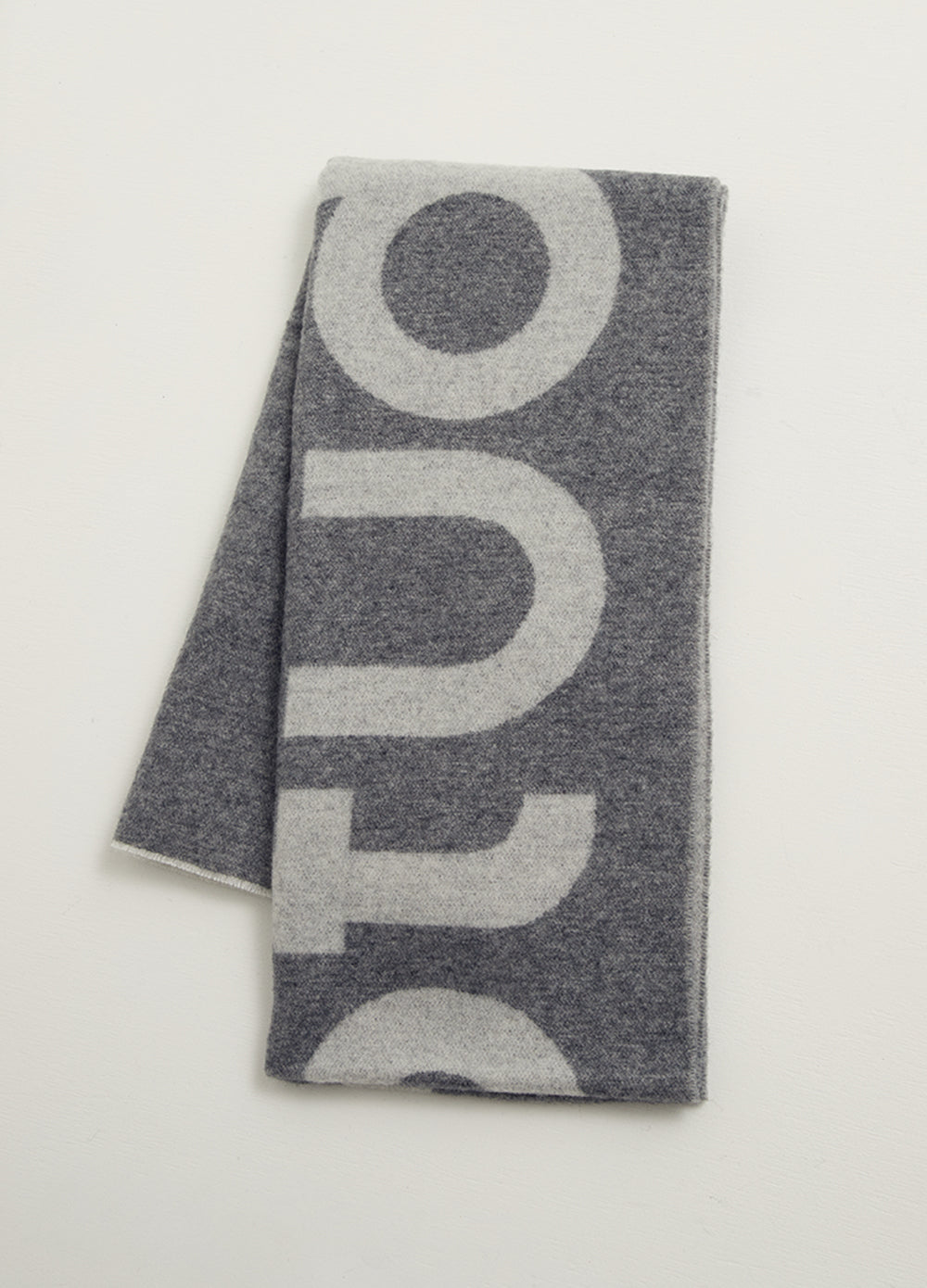 Logo Scarf