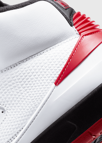 Air Jordan 2 Retro 'Chicago' Sneakers
