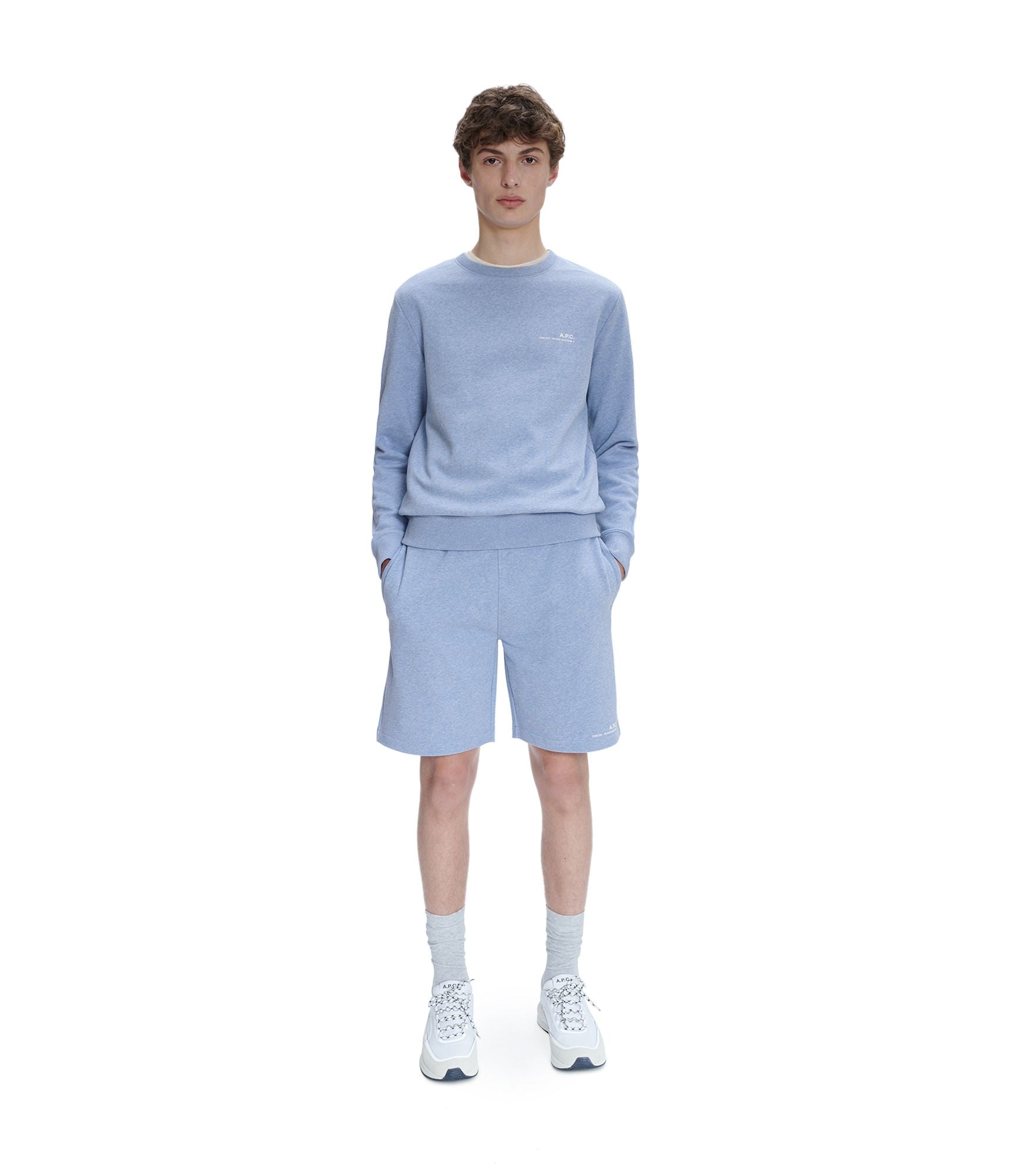 Item Sweatshirt