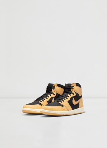 Air Jordan 1 Retro High OG Sneakers